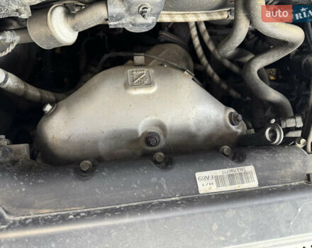 Серый Хендай Соната, объемом двигателя 2 л и пробегом 42 тыс. км за 9999 $, фото 35 на Automoto.ua