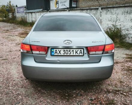 Хендай Соната 2008 у Києві на Automoto.ua Сірий Хендай Соната, об'ємом двигуна 2 л та пробігом 286 тис. км за 5499 $, фото 2 на Automoto.ua