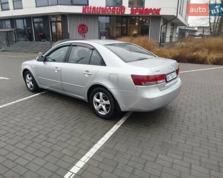 Сірий Хендай Соната, об'ємом двигуна 1.99 л та пробігом 350 тис. км за 6200 $, фото 8 на Automoto.ua