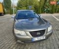 Серый Хендай Соната, объемом двигателя 2 л и пробегом 215 тыс. км за 3850 $, фото 7 на Automoto.ua
