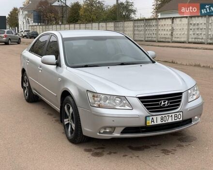 Хендай Соната 2008 в Киеве на Automoto.ua Серый Хендай Соната, объемом двигателя 2 л и пробегом 200 тыс. км за 5700 $, фото 25 на Automoto.ua