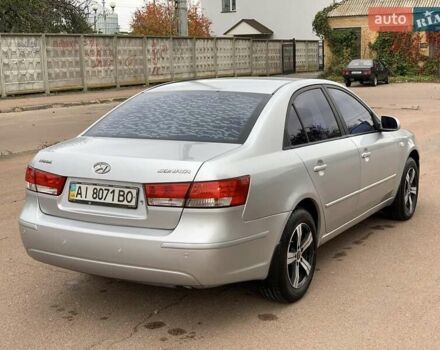 Хендай Соната 2008 в Киеве на Automoto.ua Серый Хендай Соната, объемом двигателя 2 л и пробегом 200 тыс. км за 5700 $, фото 17 на Automoto.ua