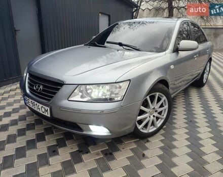 Сірий Хендай Соната, об'ємом двигуна 3.34 л та пробігом 280 тис. км за 7000 $, фото 23 на Automoto.ua