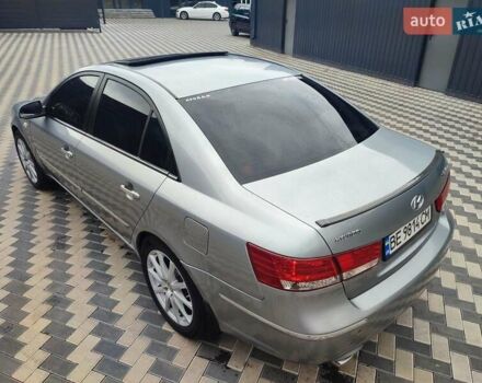 Сірий Хендай Соната, об'ємом двигуна 3.34 л та пробігом 280 тис. км за 7000 $, фото 24 на Automoto.ua