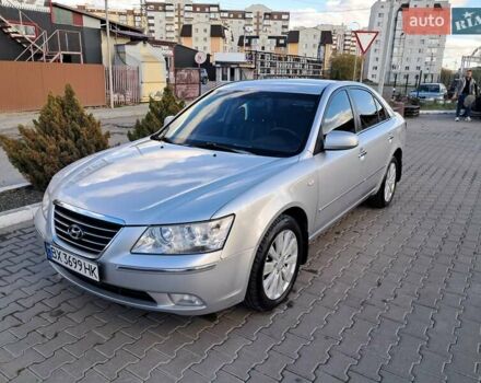 Хендай Соната 2008 у Хмельницькому на Automoto.ua Сірий Хендай Соната, об'ємом двигуна 2.4 л та пробігом 212 тис. км за 6500 $, фото 2 на Automoto.ua