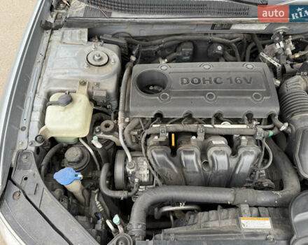 Серый Хендай Соната, объемом двигателя 2.4 л и пробегом 266 тыс. км за 8500 $, фото 27 на Automoto.ua