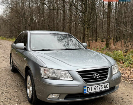 Серый Хендай Соната, объемом двигателя 2 л и пробегом 234 тыс. км за 5500 $, фото 2 на Automoto.ua