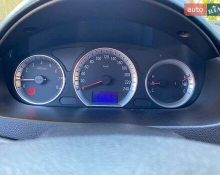 Серый Хендай Соната, объемом двигателя 2 л и пробегом 298 тыс. км за 5400 $, фото 24 на Automoto.ua