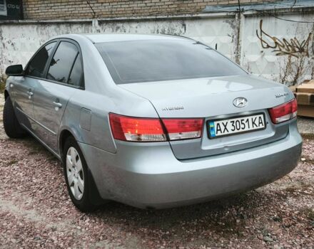 Хендай Соната 2008 у Києві на Automoto.ua Сірий Хендай Соната, об'ємом двигуна 2 л та пробігом 286 тис. км за 5499 $, фото 6 на Automoto.ua