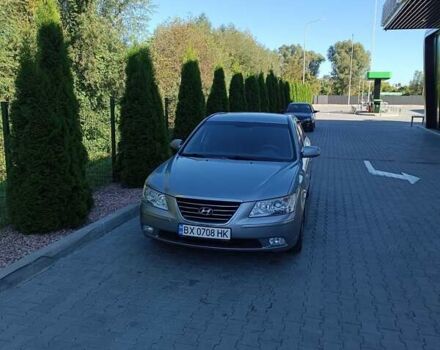 Серый Хендай Соната, объемом двигателя 2 л и пробегом 221 тыс. км за 6500 $, фото 6 на Automoto.ua