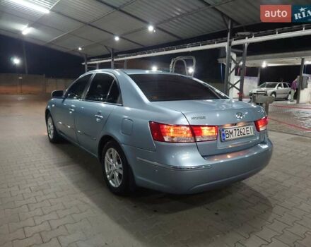 Серый Хендай Соната, объемом двигателя 2 л и пробегом 239 тыс. км за 6400 $, фото 2 на Automoto.ua