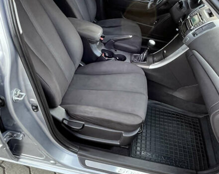 Хендай Соната 2008 у Полтаві на Automoto.ua Сірий Хендай Соната, об'ємом двигуна 2 л та пробігом 174 тис. км за 7300 $, фото 23 на Automoto.ua