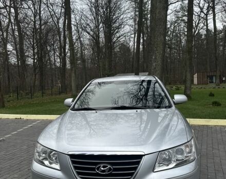 Серый Хендай Соната, объемом двигателя 2 л и пробегом 369 тыс. км за 5899 $, фото 4 на Automoto.ua