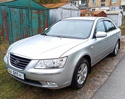 Серый Хендай Соната, объемом двигателя 2 л и пробегом 177 тыс. км за 7100 $, фото 8 на Automoto.ua