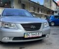 Хендай Соната 2008 в Львове на Automoto.ua Серый Хендай Соната, объемом двигателя 2 л и пробегом 99 тыс. км за 7100 $, фото 1 на Automoto.ua