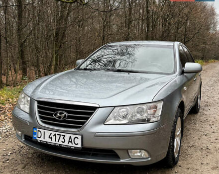 Серый Хендай Соната, объемом двигателя 2 л и пробегом 234 тыс. км за 5500 $, фото 8 на Automoto.ua