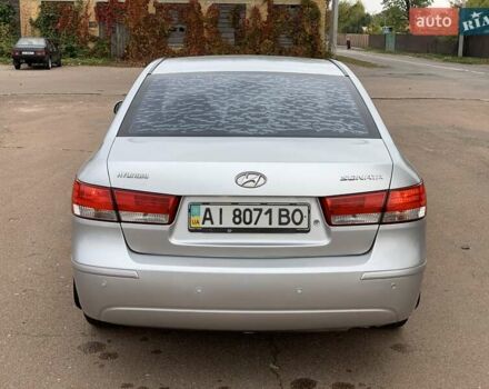 Хендай Соната 2008 в Киеве на Automoto.ua Серый Хендай Соната, объемом двигателя 2 л и пробегом 200 тыс. км за 5700 $, фото 15 на Automoto.ua