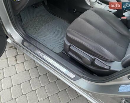 Серый Хендай Соната, объемом двигателя 2 л и пробегом 115 тыс. км за 7800 $, фото 29 на Automoto.ua