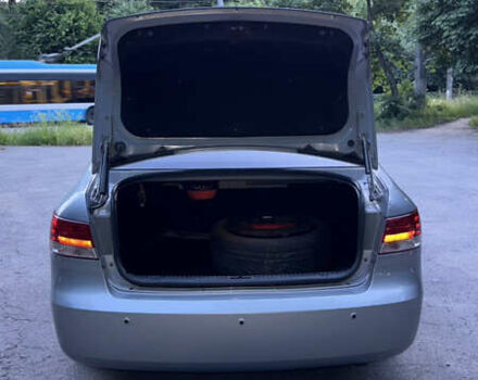 Сірий Хендай Соната, об'ємом двигуна 2.36 л та пробігом 197 тис. км за 6500 $, фото 12 на Automoto.ua