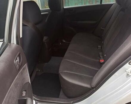 Серый Хендай Соната, объемом двигателя 2 л и пробегом 177 тыс. км за 7100 $, фото 7 на Automoto.ua