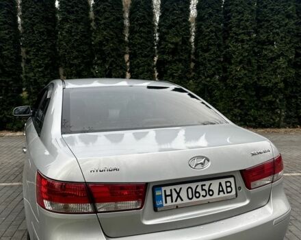 Серый Хендай Соната, объемом двигателя 2 л и пробегом 369 тыс. км за 5899 $, фото 3 на Automoto.ua