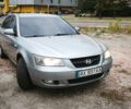Хендай Соната 2008 у Києві на Automoto.ua Сірий Хендай Соната, об'ємом двигуна 2 л та пробігом 286 тис. км за 5499 $, фото 8 на Automoto.ua