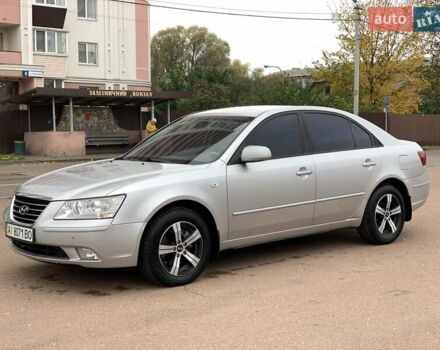Хендай Соната 2008 в Киеве на Automoto.ua Серый Хендай Соната, объемом двигателя 2 л и пробегом 200 тыс. км за 5700 $, фото 6 на Automoto.ua