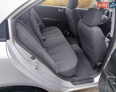 Сірий Хендай Соната, об'ємом двигуна 1.99 л та пробігом 350 тис. км за 6200 $, фото 19 на Automoto.ua