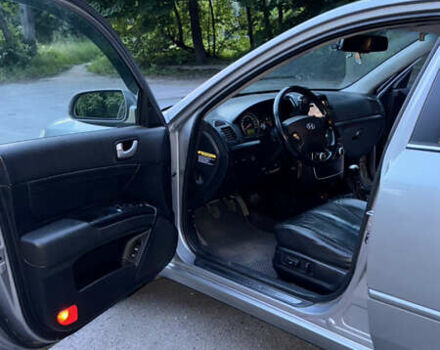 Сірий Хендай Соната, об'ємом двигуна 2.36 л та пробігом 197 тис. км за 6500 $, фото 18 на Automoto.ua