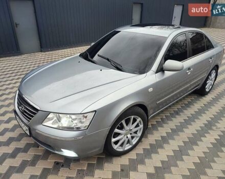 Сірий Хендай Соната, об'ємом двигуна 3.34 л та пробігом 280 тис. км за 7000 $, фото 13 на Automoto.ua