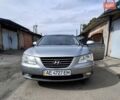 Серый Хендай Соната, объемом двигателя 2.4 л и пробегом 243 тыс. км за 7000 $, фото 19 на Automoto.ua