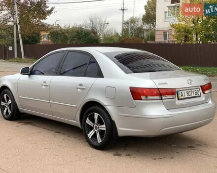 Хендай Соната 2008 в Киеве на Automoto.ua Серый Хендай Соната, объемом двигателя 2 л и пробегом 200 тыс. км за 5700 $, фото 11 на Automoto.ua