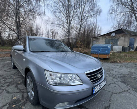 Серый Хендай Соната, объемом двигателя 2 л и пробегом 260 тыс. км за 4700 $, фото 5 на Automoto.ua