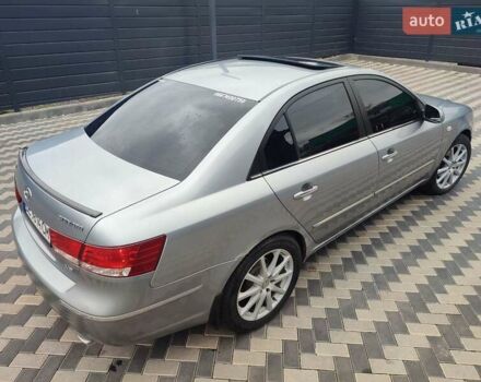 Сірий Хендай Соната, об'ємом двигуна 3.34 л та пробігом 280 тис. км за 7000 $, фото 15 на Automoto.ua