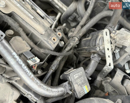 Серый Хендай Соната, объемом двигателя 2.4 л и пробегом 266 тыс. км за 8500 $, фото 37 на Automoto.ua