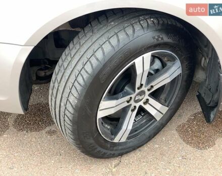 Хендай Соната 2008 в Киеве на Automoto.ua Серый Хендай Соната, объемом двигателя 2 л и пробегом 200 тыс. км за 5700 $, фото 29 на Automoto.ua