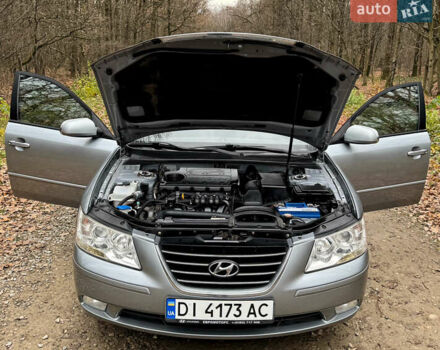 Серый Хендай Соната, объемом двигателя 2 л и пробегом 234 тыс. км за 5500 $, фото 26 на Automoto.ua