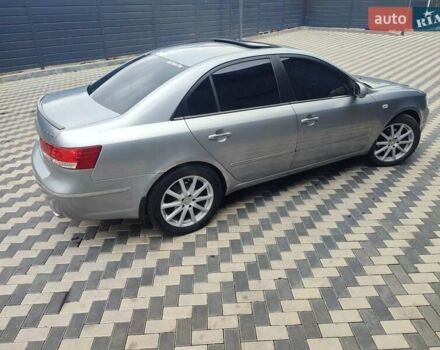 Сірий Хендай Соната, об'ємом двигуна 3.34 л та пробігом 280 тис. км за 7000 $, фото 20 на Automoto.ua