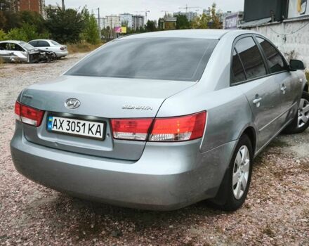 Хендай Соната 2008 у Києві на Automoto.ua Сірий Хендай Соната, об'ємом двигуна 2 л та пробігом 286 тис. км за 5499 $, фото 10 на Automoto.ua