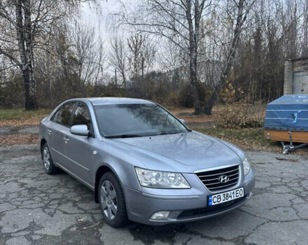 Серый Хендай Соната, объемом двигателя 2 л и пробегом 260 тыс. км за 4700 $, фото 1 на Automoto.ua