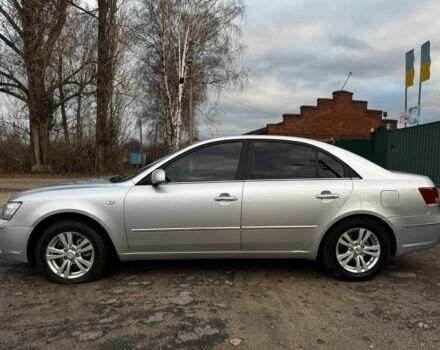 Сірий Хендай Соната, об'ємом двигуна 2 л та пробігом 180 тис. км за 5700 $, фото 5 на Automoto.ua