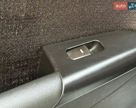 Сірий Хендай Соната, об'ємом двигуна 2 л та пробігом 180 тис. км за 5700 $, фото 35 на Automoto.ua