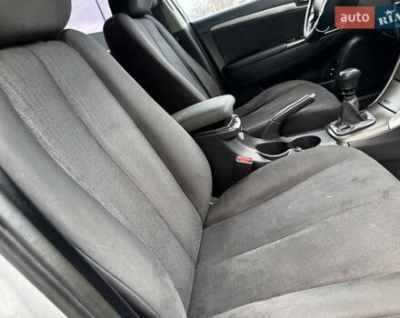 Сірий Хендай Соната, об'ємом двигуна 2 л та пробігом 180 тис. км за 5700 $, фото 52 на Automoto.ua