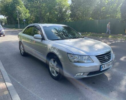 Сірий Хендай Соната, об'ємом двигуна 3.3 л та пробігом 213 тис. км за 5650 $, фото 9 на Automoto.ua