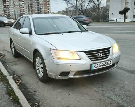 Серый Хендай Соната, объемом двигателя 2 л и пробегом 354 тыс. км за 5200 $, фото 9 на Automoto.ua