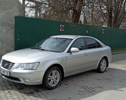 Сірий Хендай Соната, об'ємом двигуна 2 л та пробігом 288 тис. км за 6500 $, фото 28 на Automoto.ua