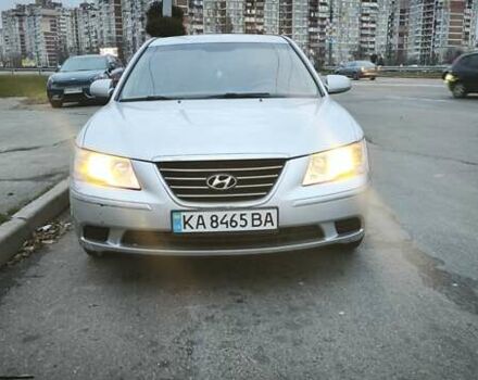 Серый Хендай Соната, объемом двигателя 2 л и пробегом 354 тыс. км за 5200 $, фото 7 на Automoto.ua