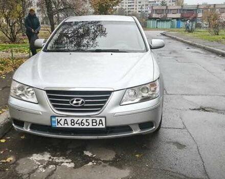 Серый Хендай Соната, объемом двигателя 2 л и пробегом 354 тыс. км за 5300 $, фото 8 на Automoto.ua
