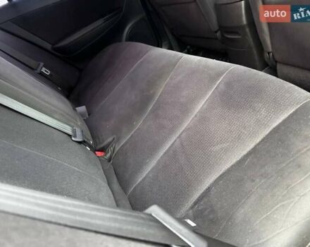 Сірий Хендай Соната, об'ємом двигуна 2 л та пробігом 180 тис. км за 5700 $, фото 38 на Automoto.ua