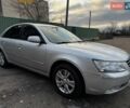 Сірий Хендай Соната, об'ємом двигуна 2 л та пробігом 180 тис. км за 5700 $, фото 15 на Automoto.ua